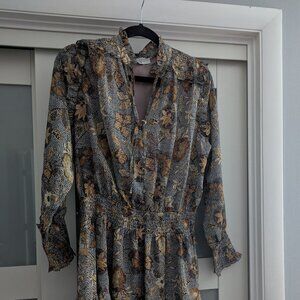 Boho Long-Sleeved Dress - size Medium